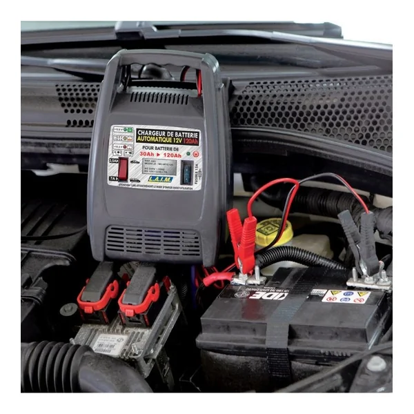 Chargeur batterie 12V 120Ah automatique pour batteries de 30 à 120Ah