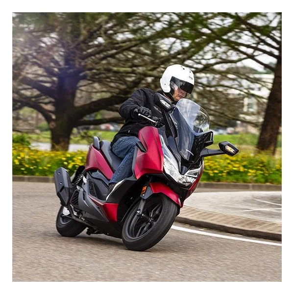 Huile Moteur 4 Temps Semi-Synthétique SCOOT 4 10W40 - IPONE