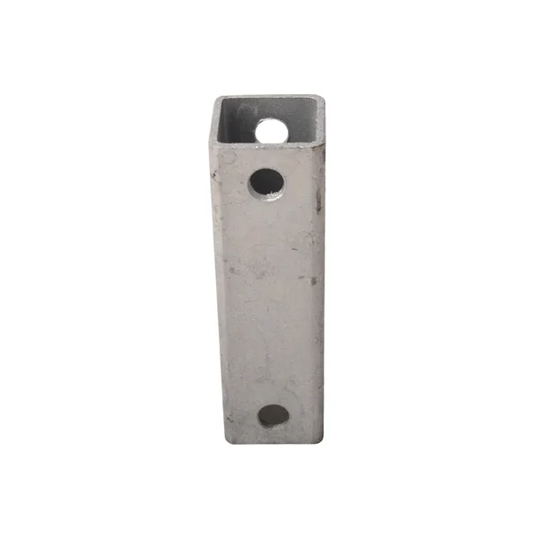 Profil de douille 40x40x3 mm - M10 105 mm de diamètre - 130 mm de long