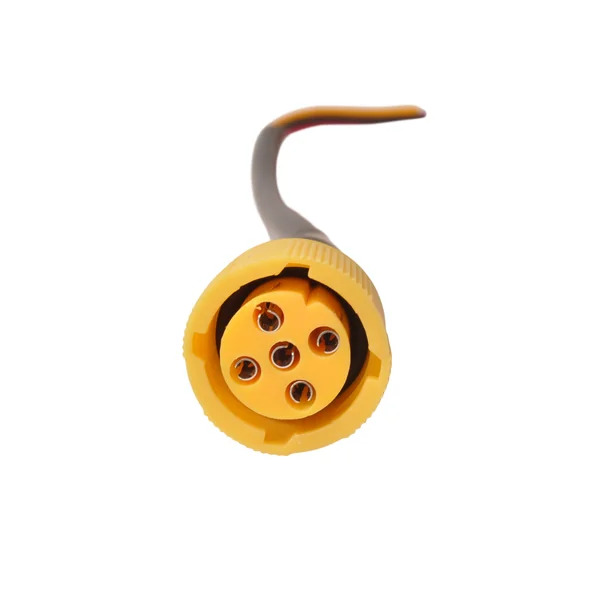 Raccords Aspöck à gauche (jaune) et à droite (vert)